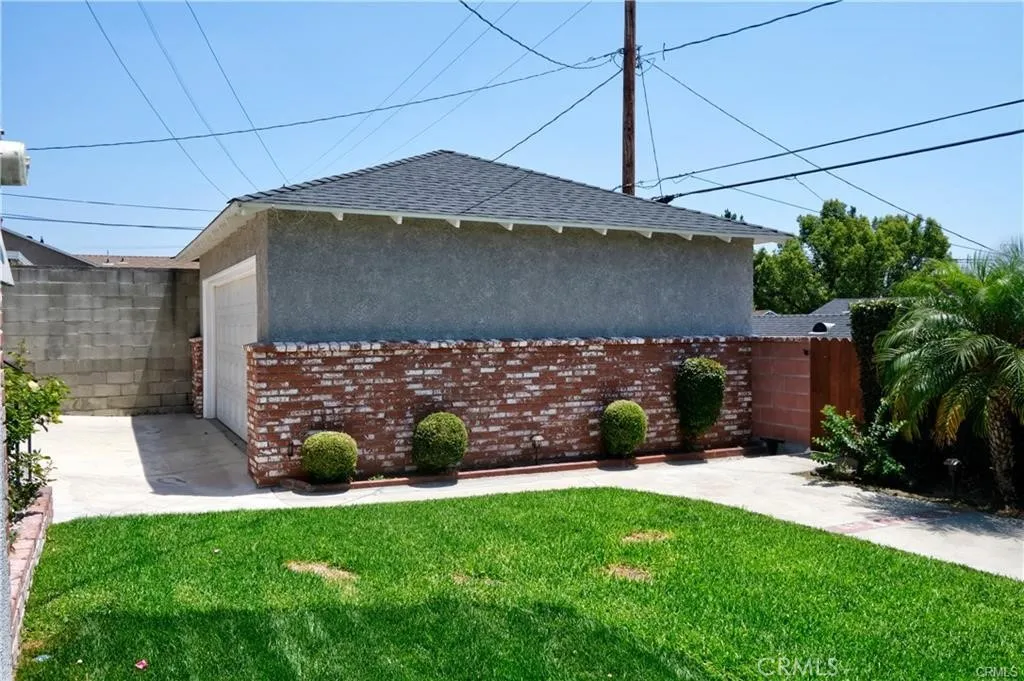 2031 Jolley Drive, Burbank, California 91504 home-pic-9